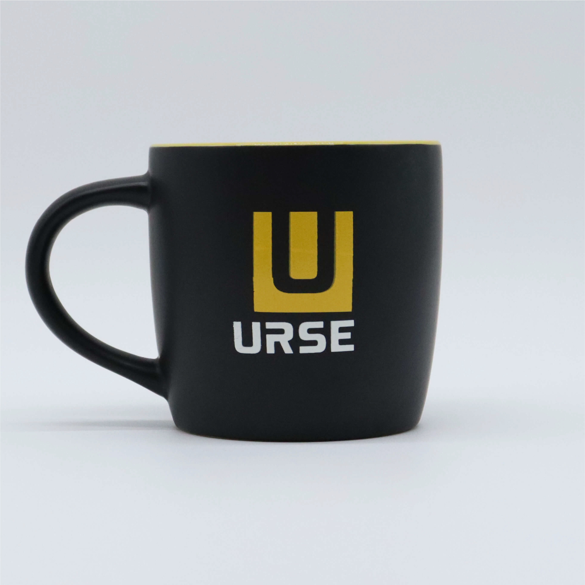 Taza negra URSE